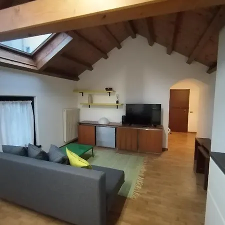 Daire Il Vicolo_carinissimo In Centro Storico, Zona Giorno Mansardata Belluno